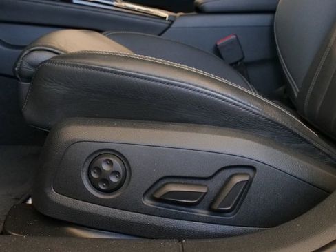 Used 2023 Audi A4 2.0T Premium Plus image 11