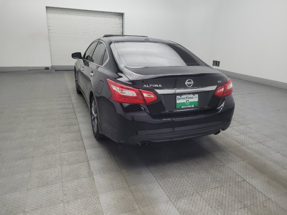 Used 2016 Nissan Altima 2.5 SV w/ Convenience Package FWD image 5