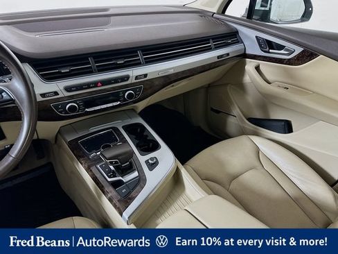 Used 2018 Audi Q7 2.0T Premium Plus AWD/4WD image 30