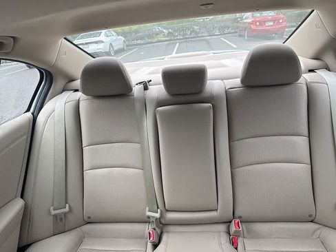 Used 2017 Honda Accord Touring image 20