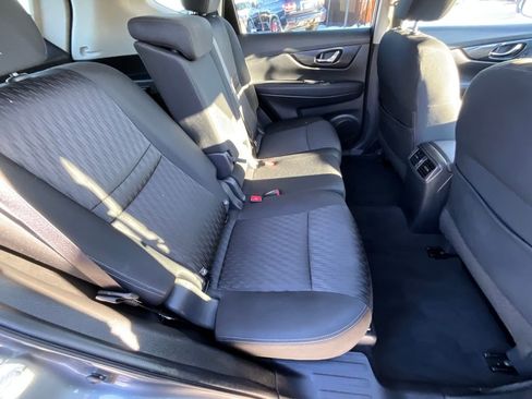 Used 2020 Nissan Rogue S w/ Special Edition Package image 19