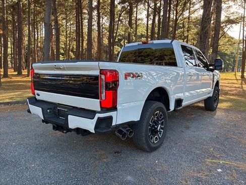 Used 2025 Ford F350 Platinum w/ FX4 Off-Road Package image 3