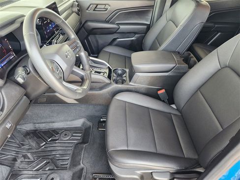 Used 2023 Chevrolet Colorado Trail Boss w/ Advanced Trailering Package image 14