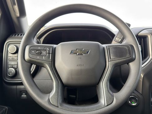 New 2026 Chevrolet Silverado 1500 Custom Trail Boss w/ LPO, Dark Essentials Package AWD/4WD image 19