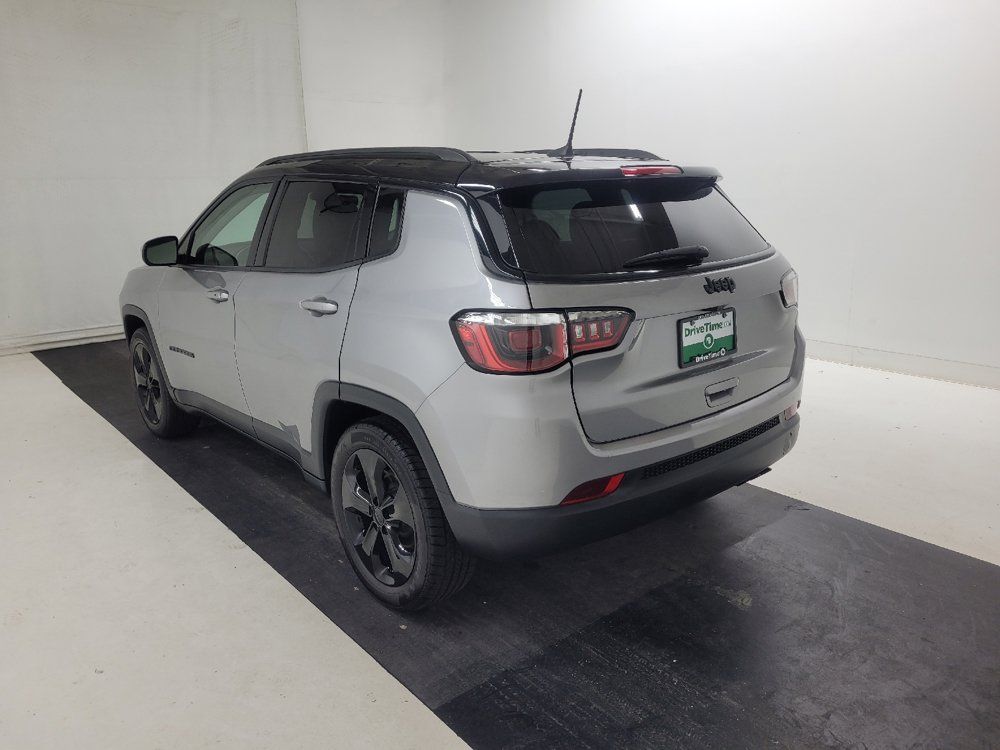 Used 2019 Jeep Compass Latitude FWD image 5