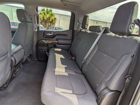 Used 2021 GMC Sierra 1500 SLE w/ X31 Off-Road Package AWD/4WD image 14