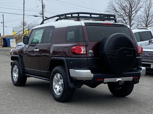 Used 2007 Toyota FJ Cruiser 4WD image 3