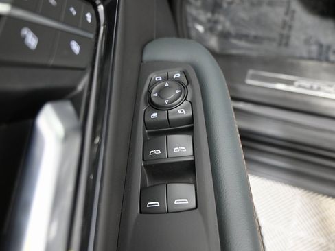 Used 2025 GMC Yukon AT4 image 20