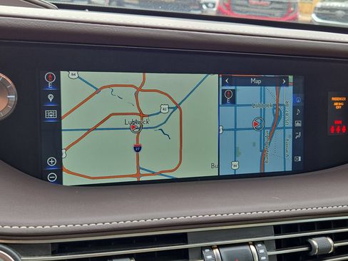 Used 2019 Lexus LS 500 w/ Accessory Package (Z2) RWD image 19