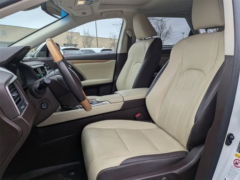 Used 2018 Lexus RX 350L AWD image 19