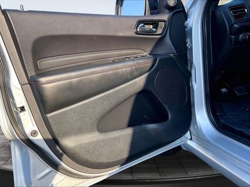 Used 2025 Dodge Durango GT image 22