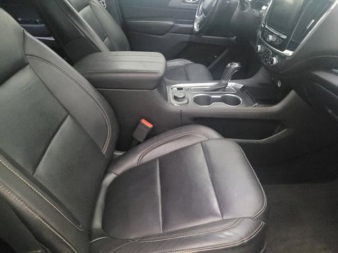 Used 2019 Chevrolet Traverse LT w/ LT Premium Package AWD/4WD image 21