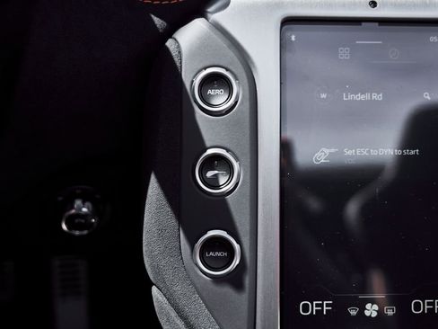 Used 2025 McLaren 750S Spider RWD image 67