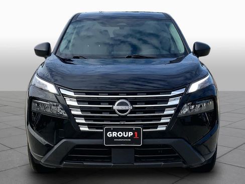 Used 2024 Nissan Rogue S FWD image 4