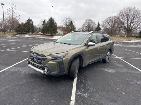 Used 2024 Subaru Outback Touring image 4