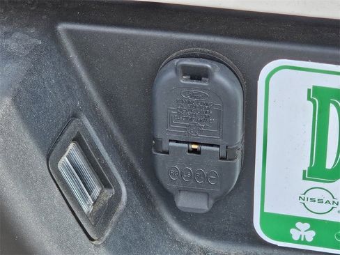 Used 2018 Ford F150 Limited image 19