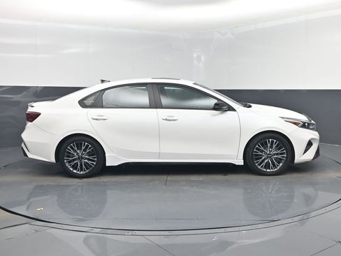 Used 2023 Kia Forte GT-Line w/ GT-Line Premium Package image 32