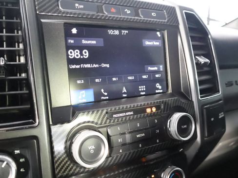 Used 2019 Ford F250 XLT w/ XLT Premium Package AWD/4WD image 37