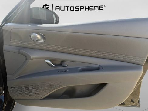 Used 2021 Hyundai Elantra SEL w/ Convenience + Premium Package FWD image 31