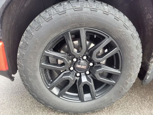 Used 2021 GMC Sierra 1500 Elevation w/ X31 Off-Road Package image 15