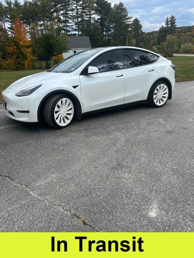 Used 2022 Tesla Model Y Performance AWD/4WD image 1