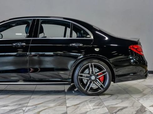 Used 2019 Mercedes-Benz E 63 AMG S w/ Driver Assistance Package image 19