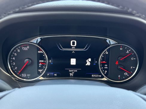 Used 2022 GMC Acadia Denali w/ Denali Technology Package image 24