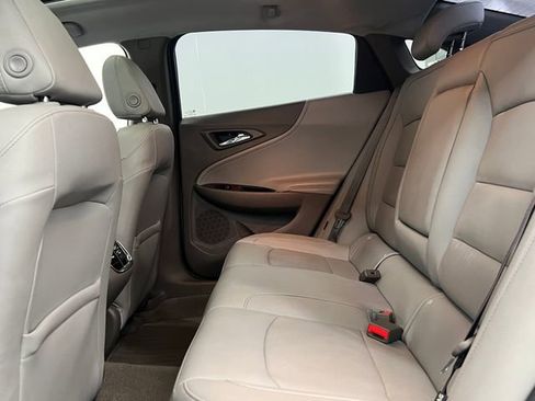 Used 2017 Chevrolet Malibu Premier w/ Premier Sun and Wheel Package image 28