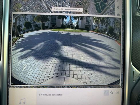 Used 2017 Tesla Model X 75D image 18