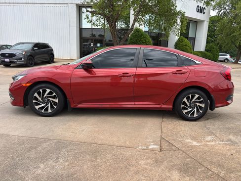 Used 2020 Honda Civic LX image 5