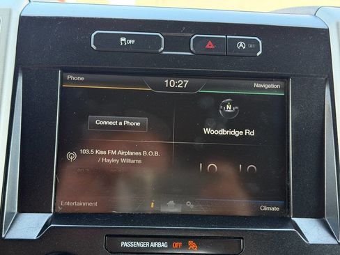 Used 2015 Ford F150 Lariat AWD/4WD image 32