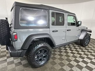 Used 2023 Jeep Wrangler Unlimited w/ 8.4" Radio Group AWD/4WD video 2