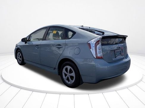 Used 2012 Toyota Prius Two FWD image 5