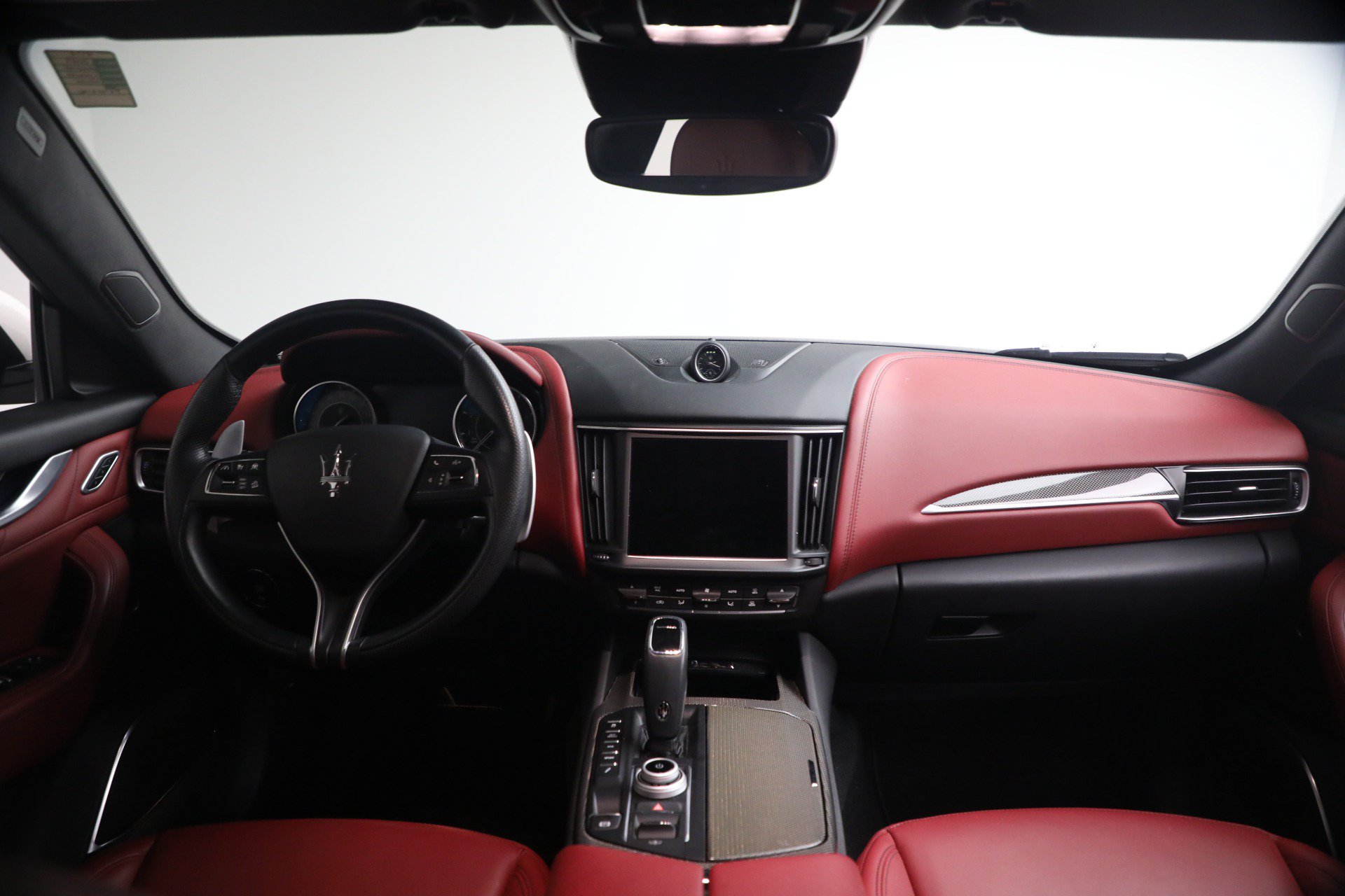 Certified 2023 Maserati Levante GT AWD/4WD image 23