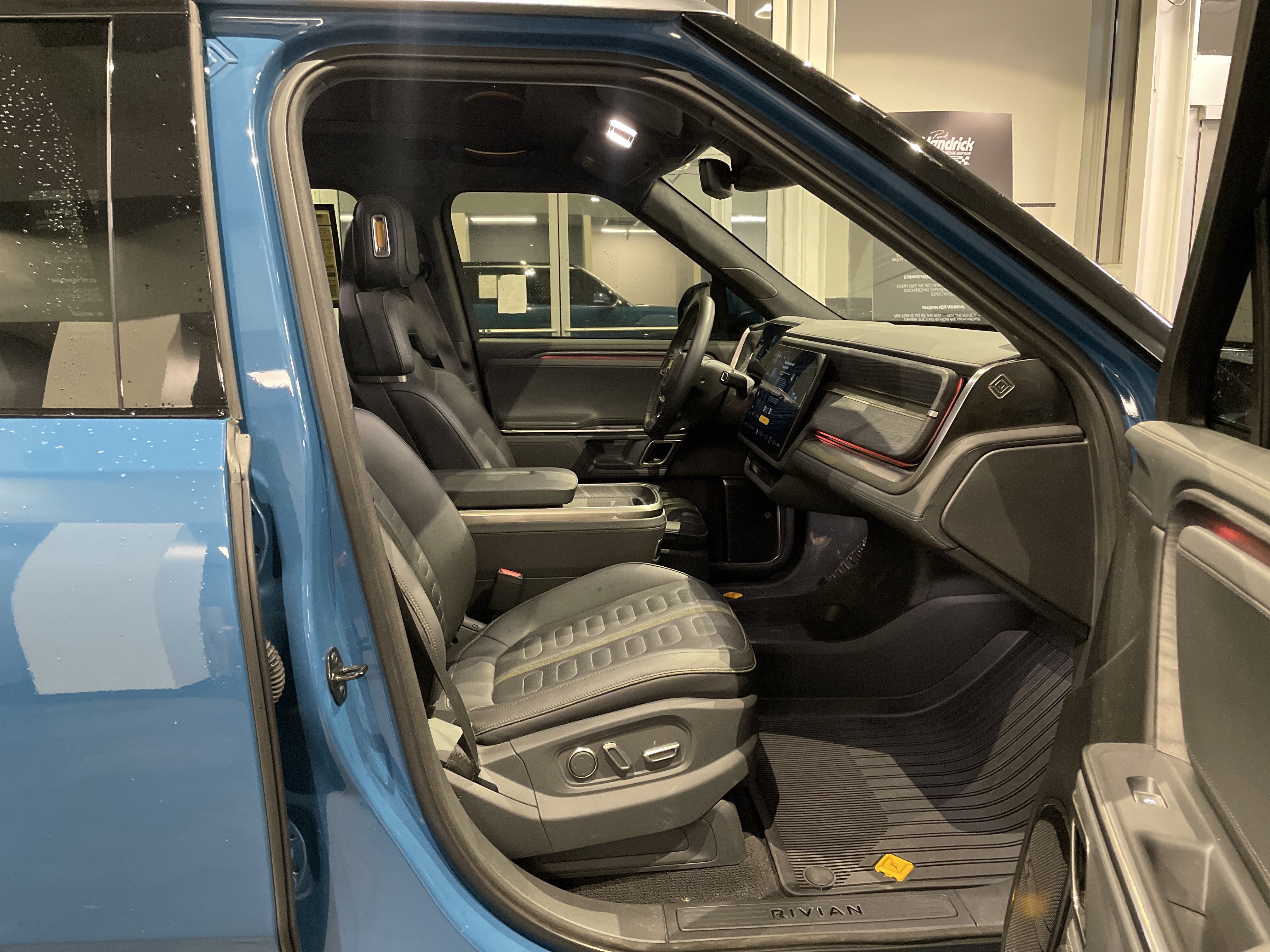 Used 2023 Rivian R1S Adventure Quad AWD/4WD image 45