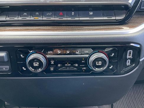 Used 2025 Chevrolet Silverado 1500 LT image 29