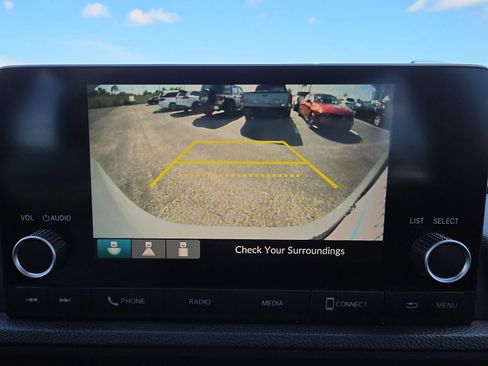 Used 2023 Honda CR-V LX image 18