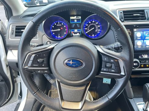 Used 2019 Subaru Outback 2.5i Premium image 14