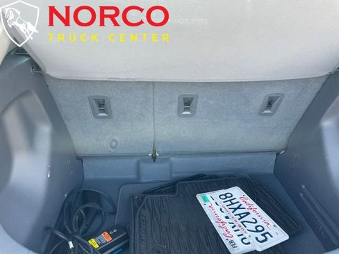 Used 2019 Chevrolet Bolt LT image 18