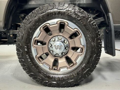 Used 2024 Ford F350 King Ranch image 39