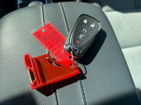 Used 2021 Chevrolet Blazer LT FWD image 29