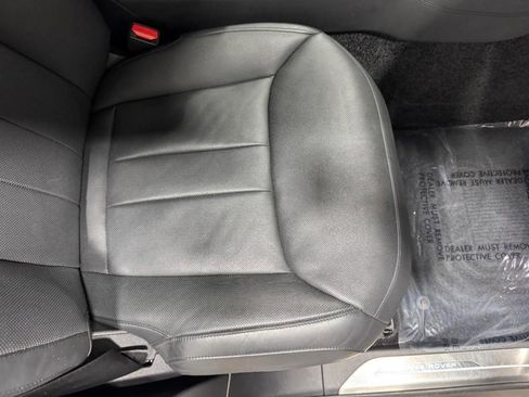 Used 2023 Land Rover Range Rover SE image 19