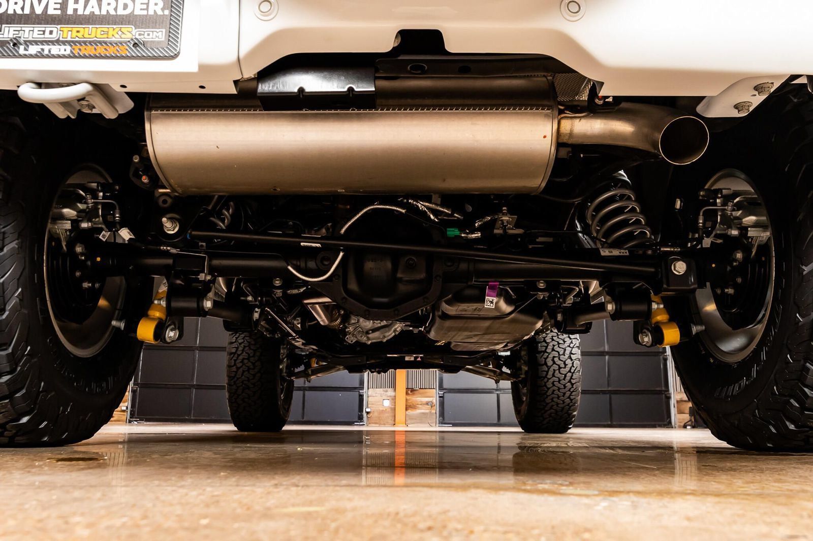 Used 2026 Ford Bronco Heritage Edition AWD/4WD image 14