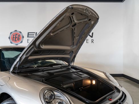 Used 2013 Porsche 911 Turbo S AWD/4WD image 36