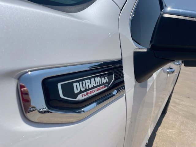 Used 2023 GMC Sierra 1500 Denali AWD/4WD image 4