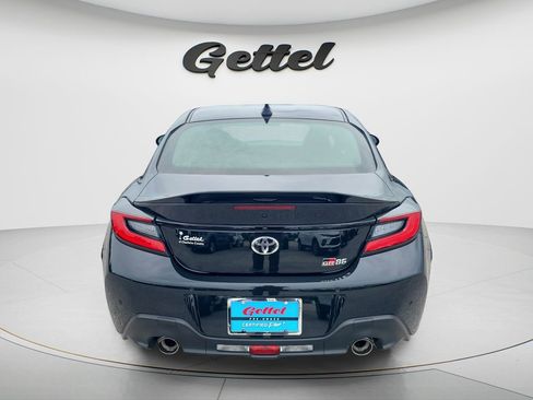 Used 2024 Toyota GR86 Premium RWD image 6