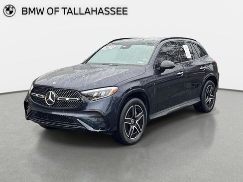 Used 2023 Mercedes-Benz GLC 300 4MATIC image 1