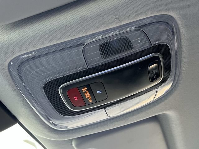 Used 2025 Hyundai Kona SEL AWD/4WD image 30