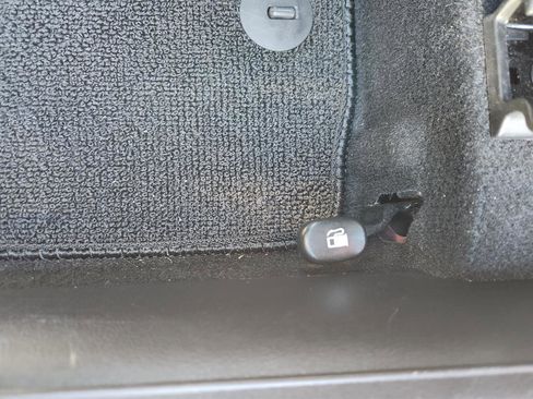 Certified 2024 Hyundai Venue Limited image 28