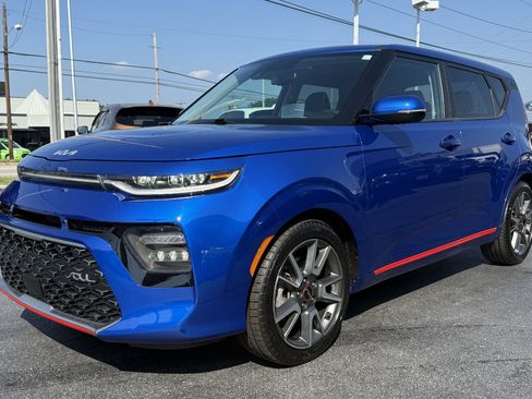Used 2022 Kia Soul Turbo image 5